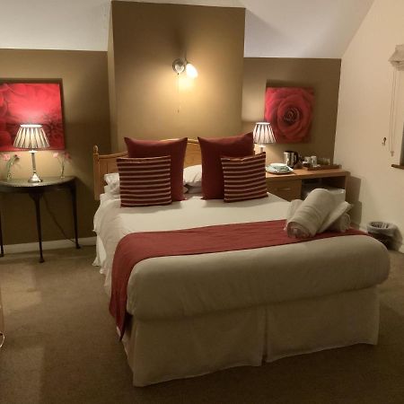 Bridge House B&B Coltishall Екстер'єр фото